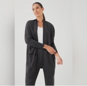 Pact Airplane Cardigan Size XL